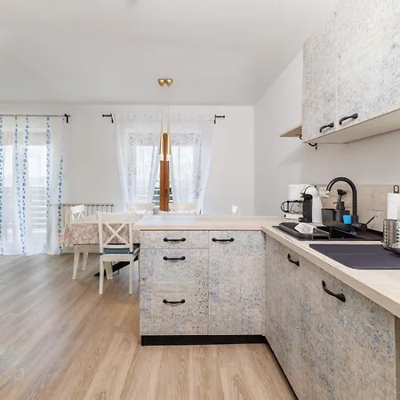 Mediteran ツリクヴェニツァ